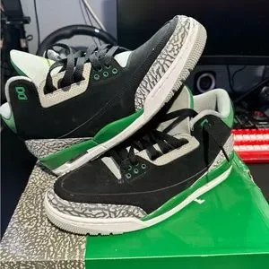 Jordan 3s Pine Green Size 11.5 with og box Size 11.5 - Jordan 3 Retro Mid Pine Green | eBay main image 2